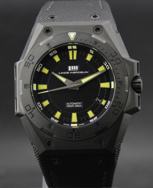 (image for) A BRAND NEW LINDE WERDELIN HARD BLACK II